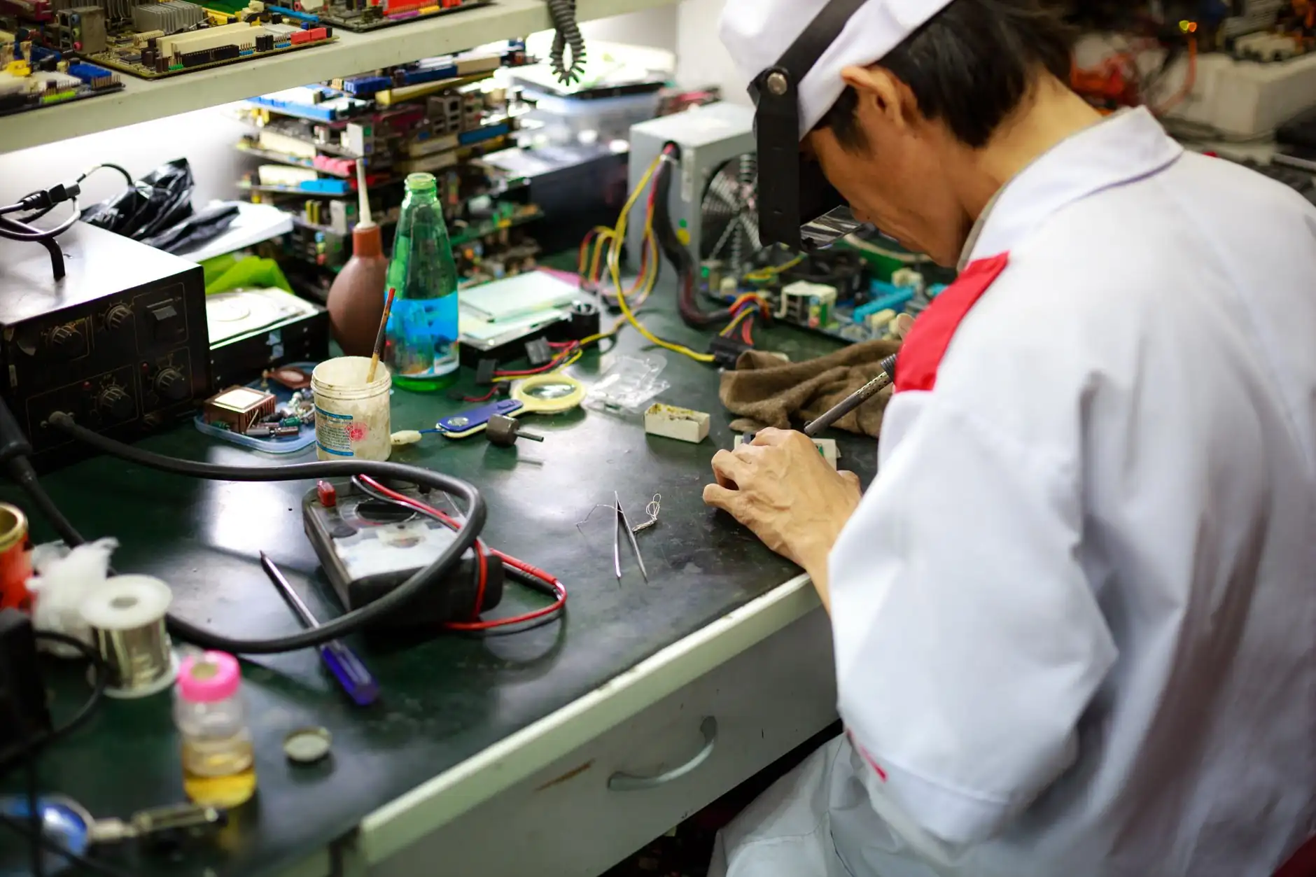 徐州权意电子科技产品中心:电子元件选型要点与配套服务解析正文配图 1